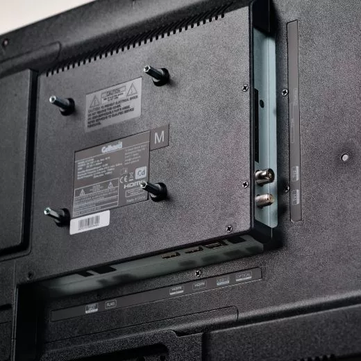 Gelhard GTV2756 27&quote; LED Smart TV WebOS mit DVD und Bluetooth DVB-S2/C/T2 f�r 12V u. 230Volt WLAN Full HD